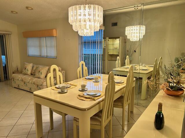 8625 Flamingo Drive Boca Raton, FL 33496 - Photo 4 of 19 LIVING/DINING