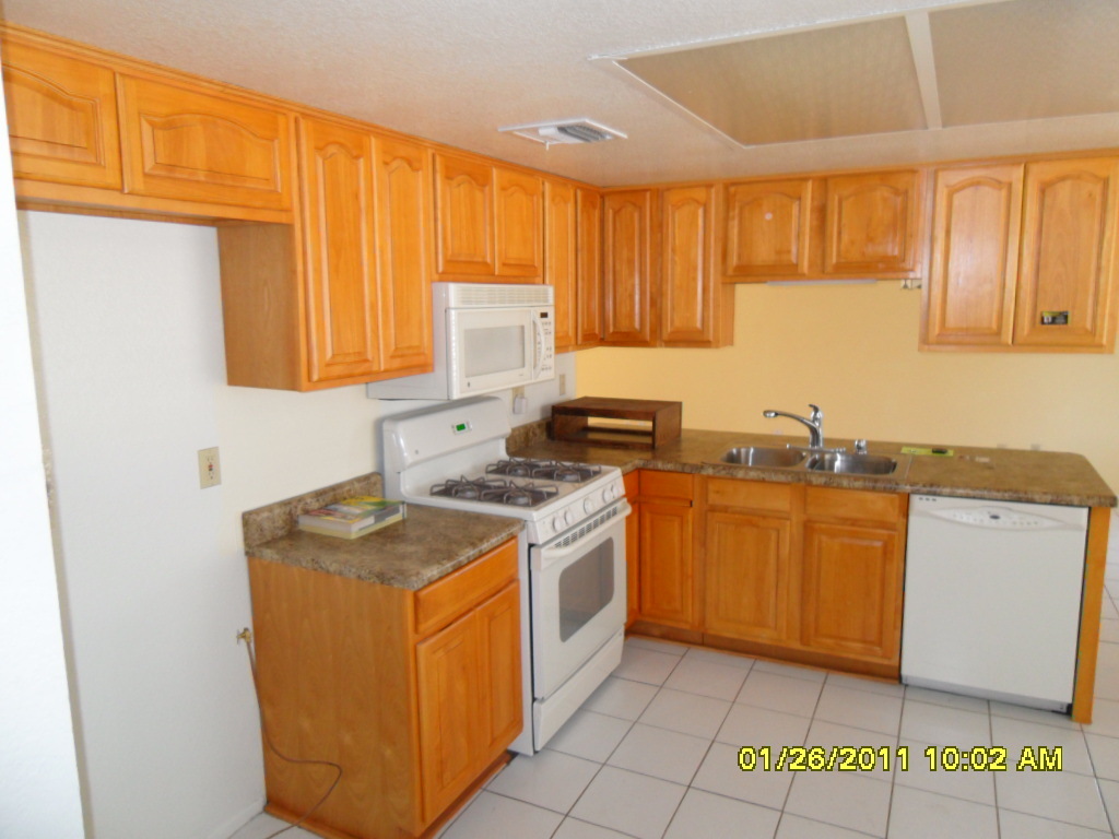 1501 West Escuda Road Phoenix, AZ 85027 - Photo 4 of 16 KITCHEN