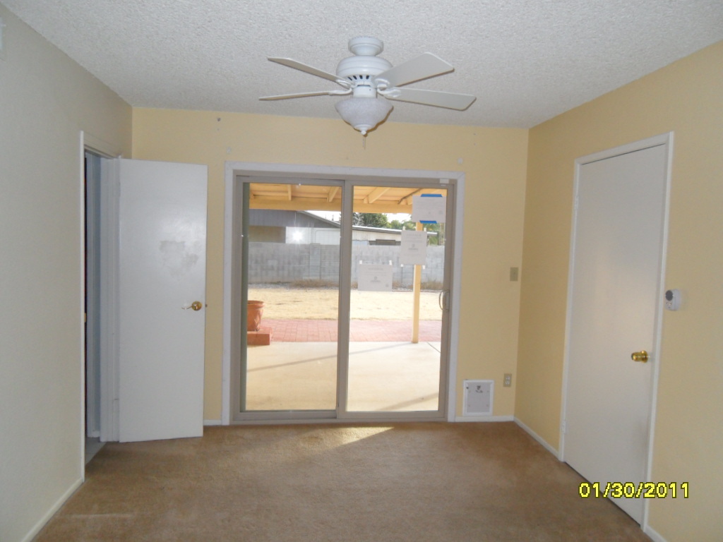 1501 West Escuda Road Phoenix, AZ 85027 - Photo 6 of 16 FAMILY ROOM