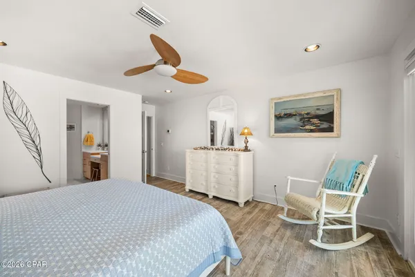 $1,425,000 | 5706 South Lagoon Drive, Panama City, FL 32408