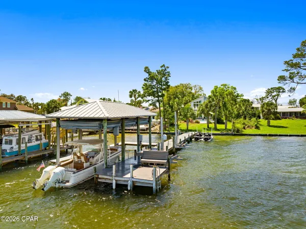 $1,425,000 | 5706 South Lagoon Drive, Panama City, FL 32408