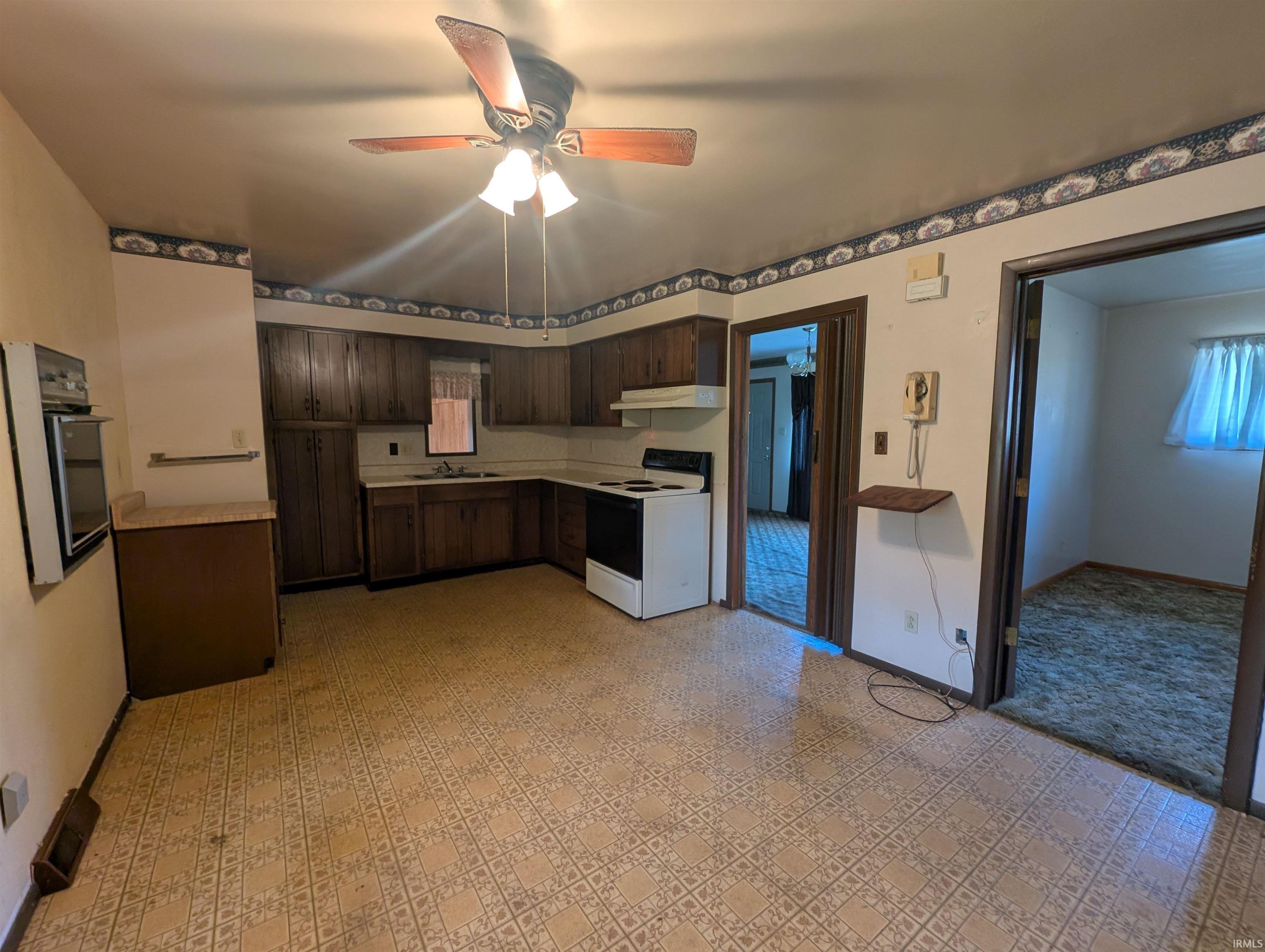 102 Eastgate Avenue Loogootee, IN 47553 - Photo 14 of 25