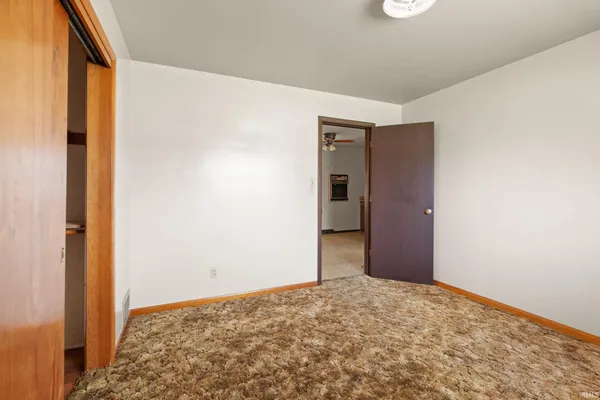 $225,000 | 102 Eastgate Avenue, Loogootee, IN 47553