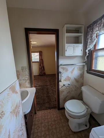 $225,000 | 102 Eastgate Avenue, Loogootee, IN 47553