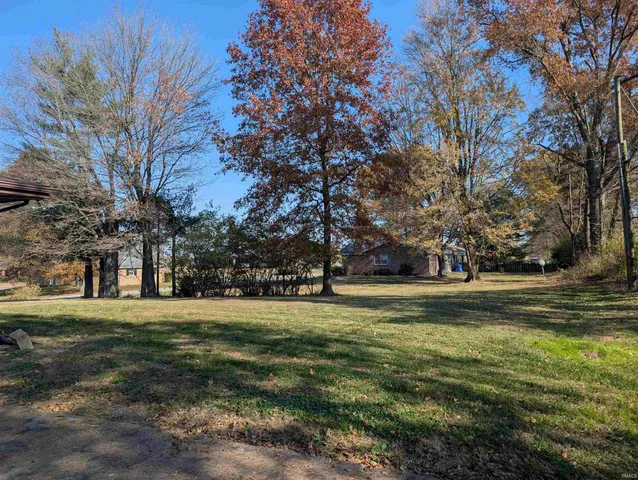 $225,000 | 102 Eastgate Avenue, Loogootee, IN 47553