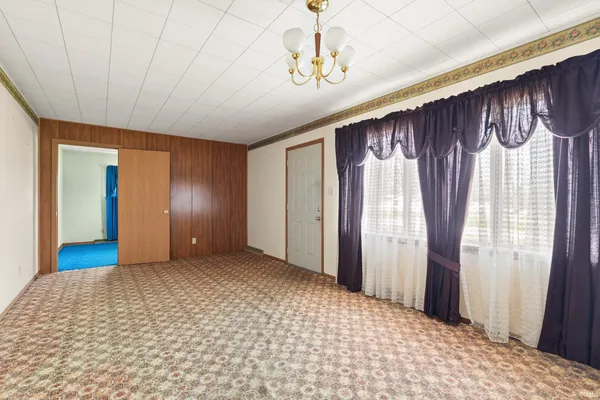 $225,000 | 102 Eastgate Avenue, Loogootee, IN 47553