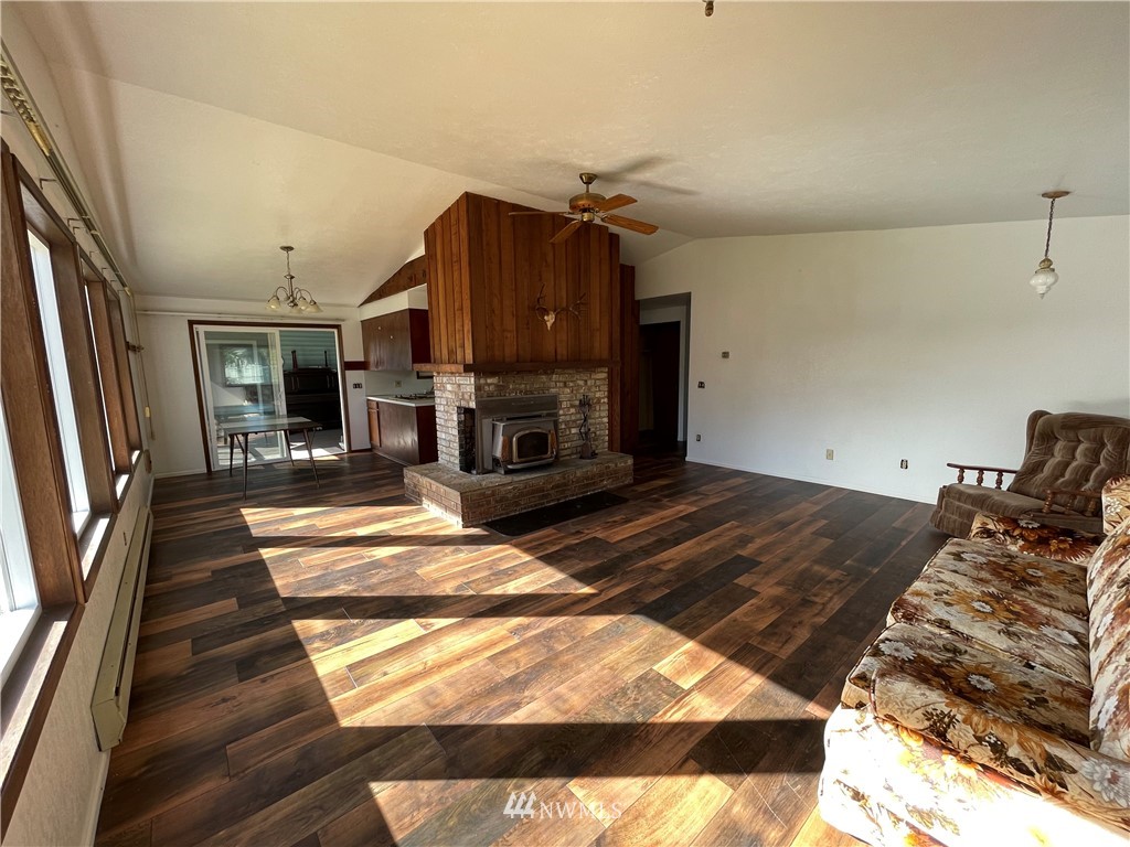 871 K Street Forks, WA 98331 - Photo 4 of 16 Gallery Image 4