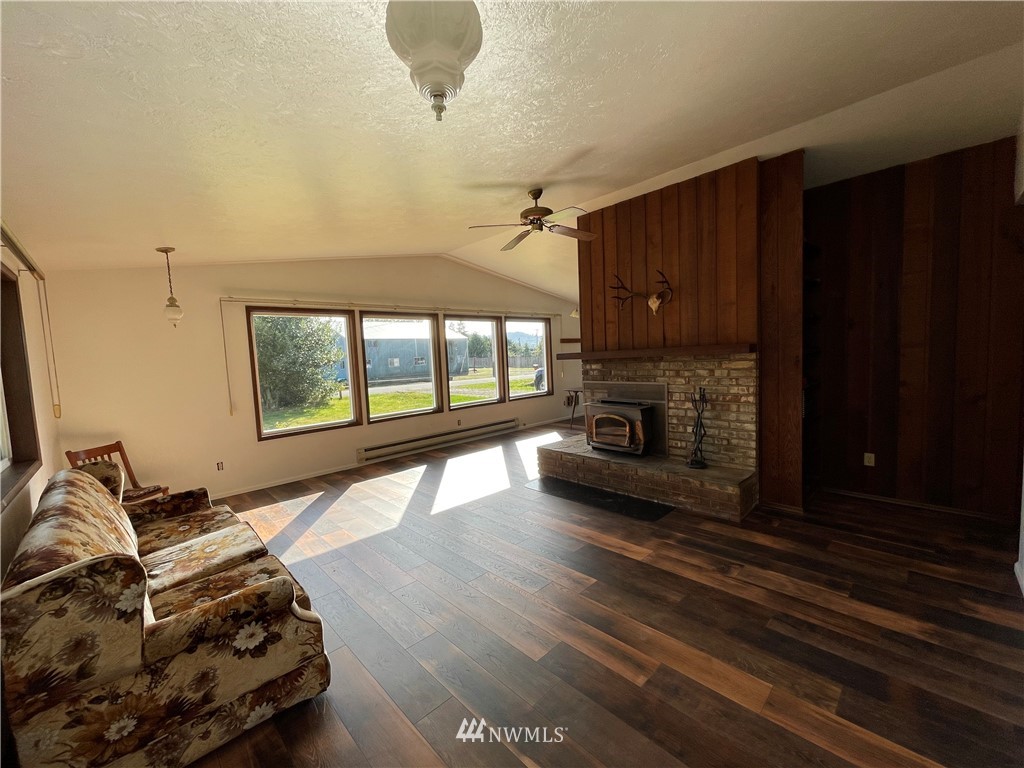 871 K Street Forks, WA 98331 - Photo 5 of 16 Gallery Image 5