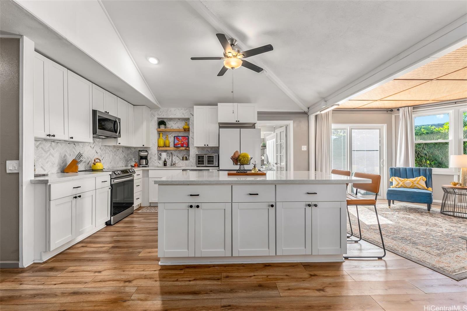 95-522 Iʻa Place Mililani, HI 96789 - Photo 1 of 25