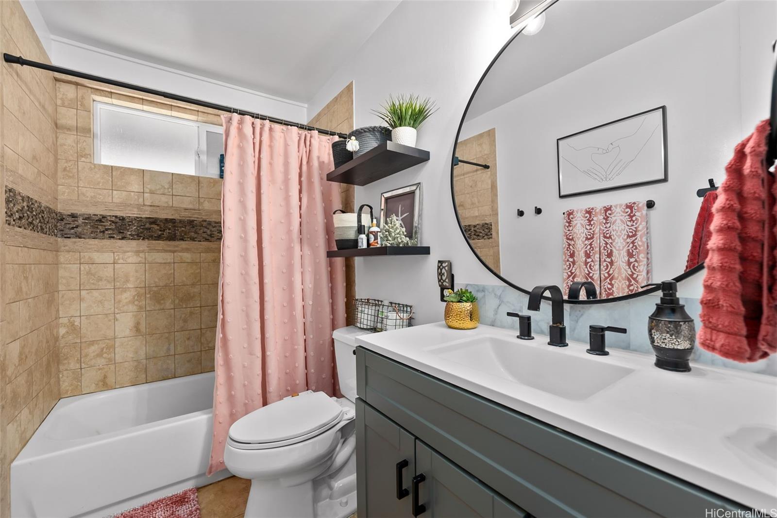 95-522 Iʻa Place Mililani, HI 96789 - Photo 16 of 25