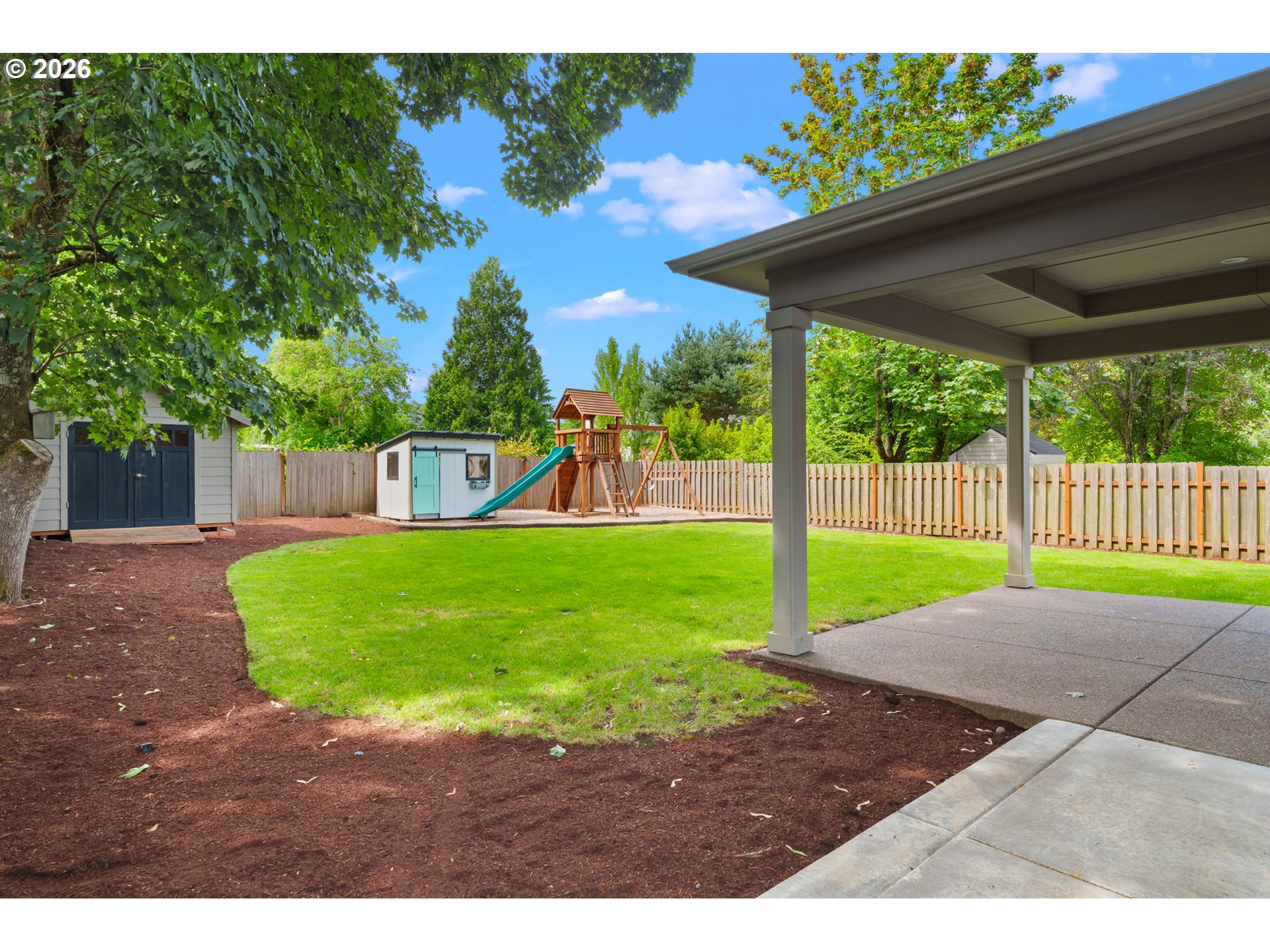 5540 Southwest Brugger Street Portland, OR 97219 - Photo 39 of 45