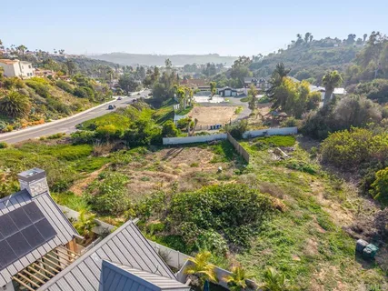 $1,195,000 | 4269 Hillside Drive, Carlsbad, CA 92008