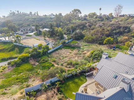 $1,195,000 | 4269 Hillside Drive, Carlsbad, CA 92008