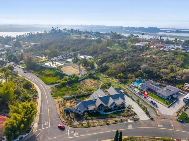 $1,195,000 | 4269 Hillside Drive, Carlsbad, CA 92008