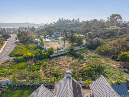 $1,195,000 | 4269 Hillside Drive, Carlsbad, CA 92008