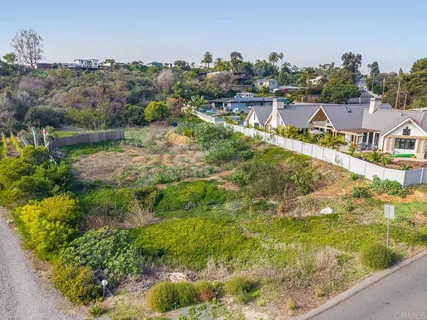 $1,195,000 | 4269 Hillside Drive, Carlsbad, CA 92008