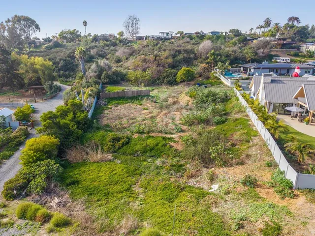 $1,195,000 | 4269 Hillside Drive, Carlsbad, CA 92008