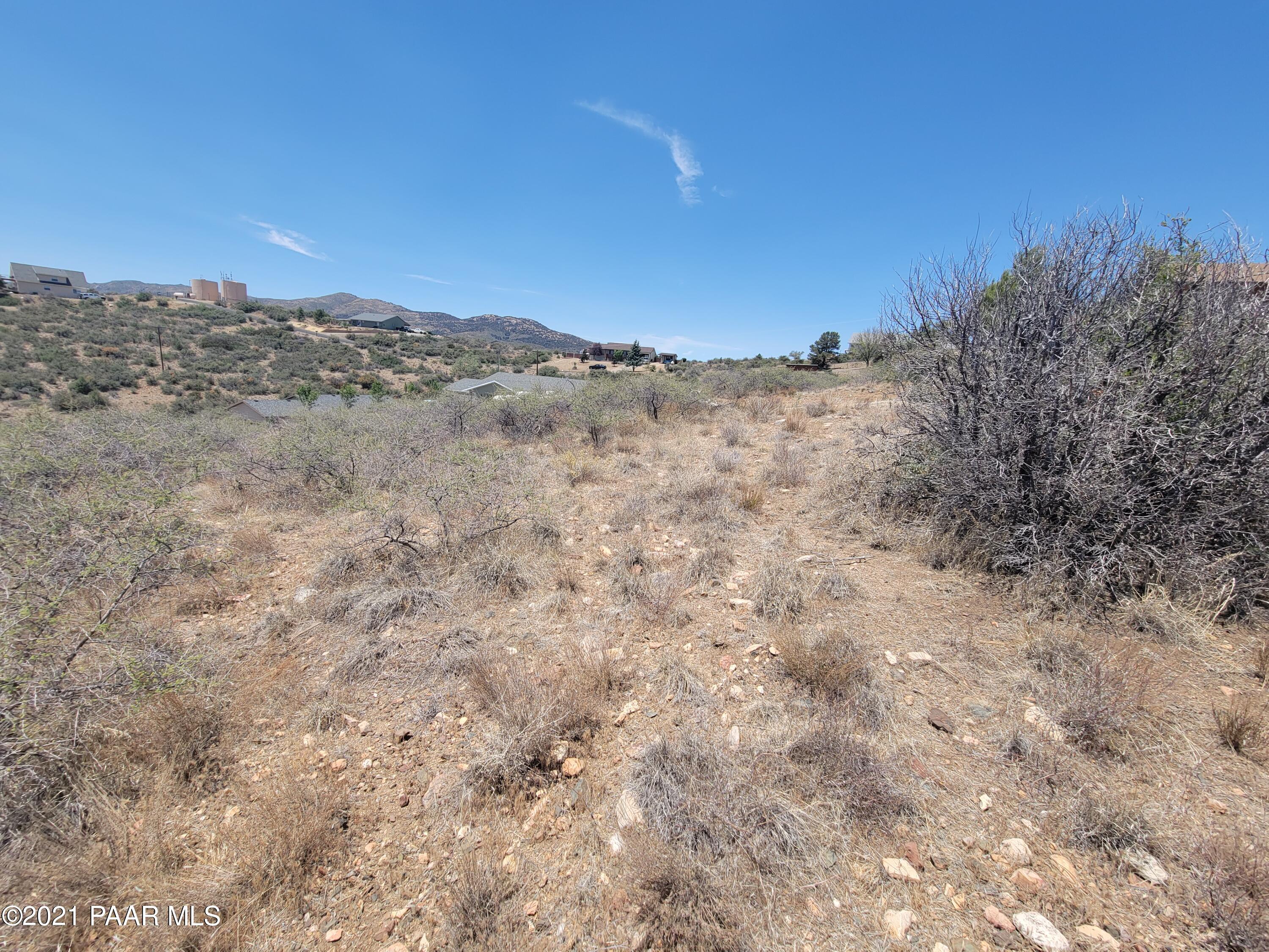 18123-141 Spoon Road Peeples Valley, AZ 86332 - Photo 13 of 18 View facing street