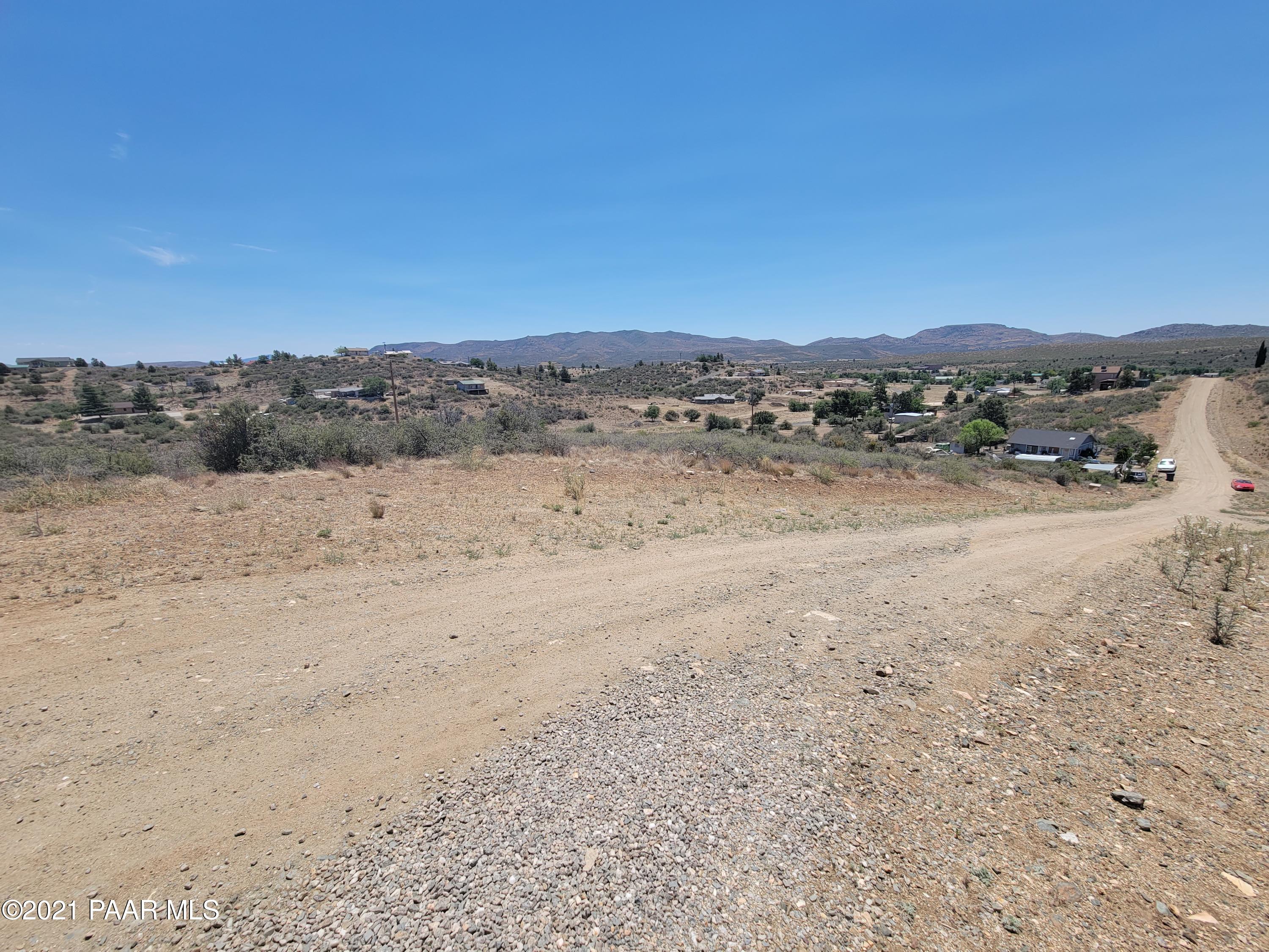 18123-141 Spoon Road Peeples Valley, AZ 86332 - Photo 7 of 18 View