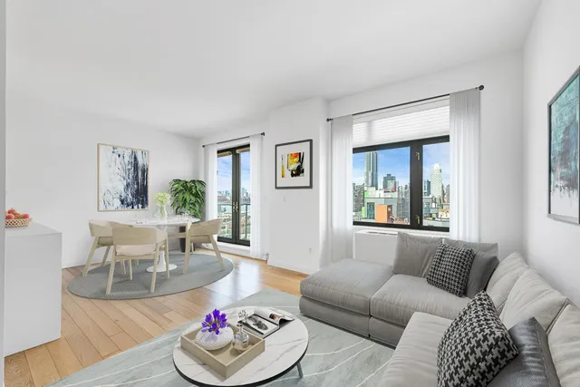 $1,150,000 | 11-02 49th Avenue, Unit 9E | Long Island City