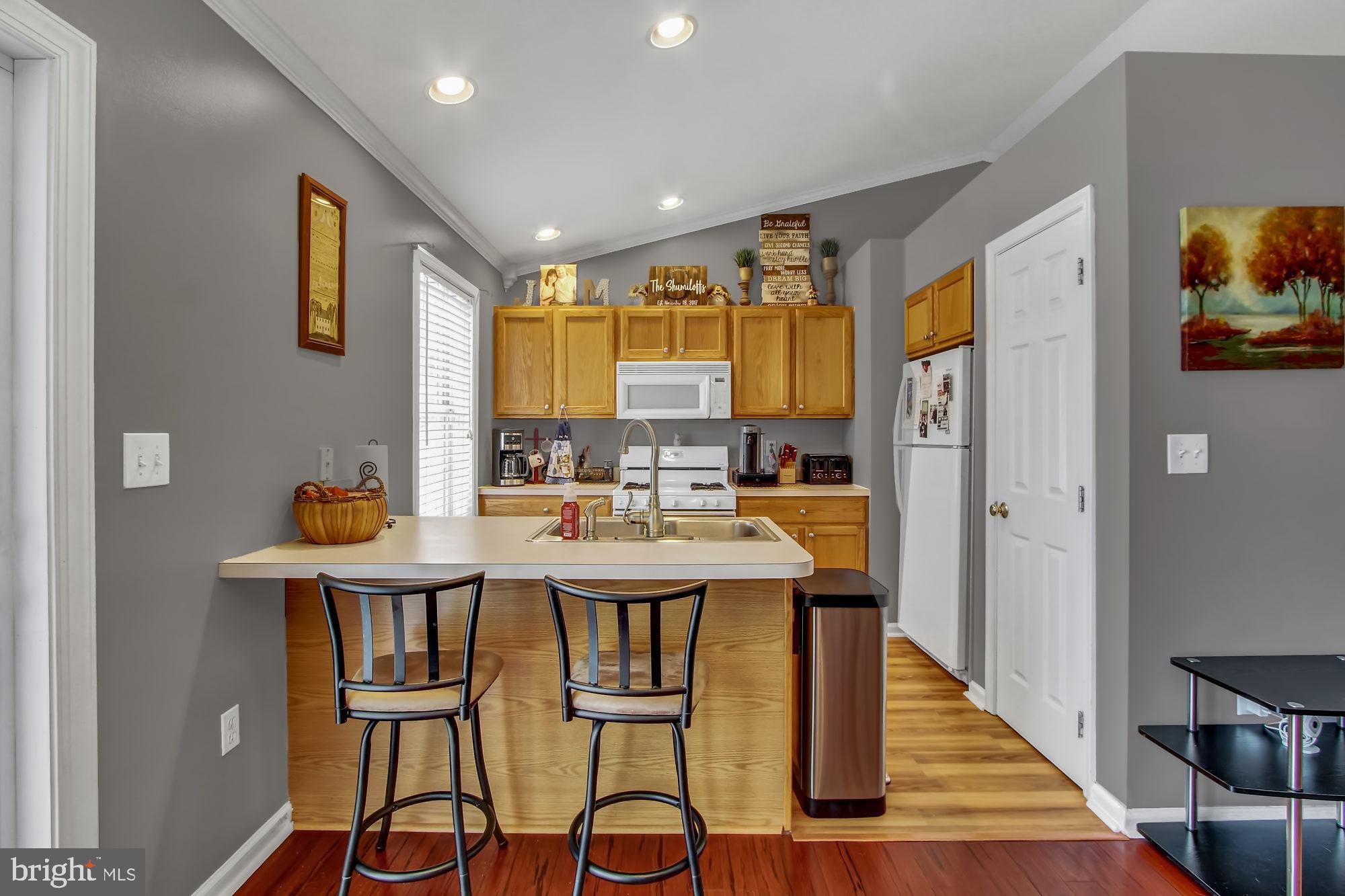 2585 Gora Road North York, PA 17404 - Photo 8 of 25 Gallery Image 8