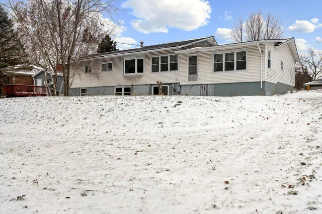 $149,900 | 2010 11th Avenue Northeast, Austin, MN 55912