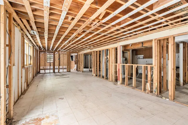 $149,900 | 2010 11th Avenue Northeast, Austin, MN 55912