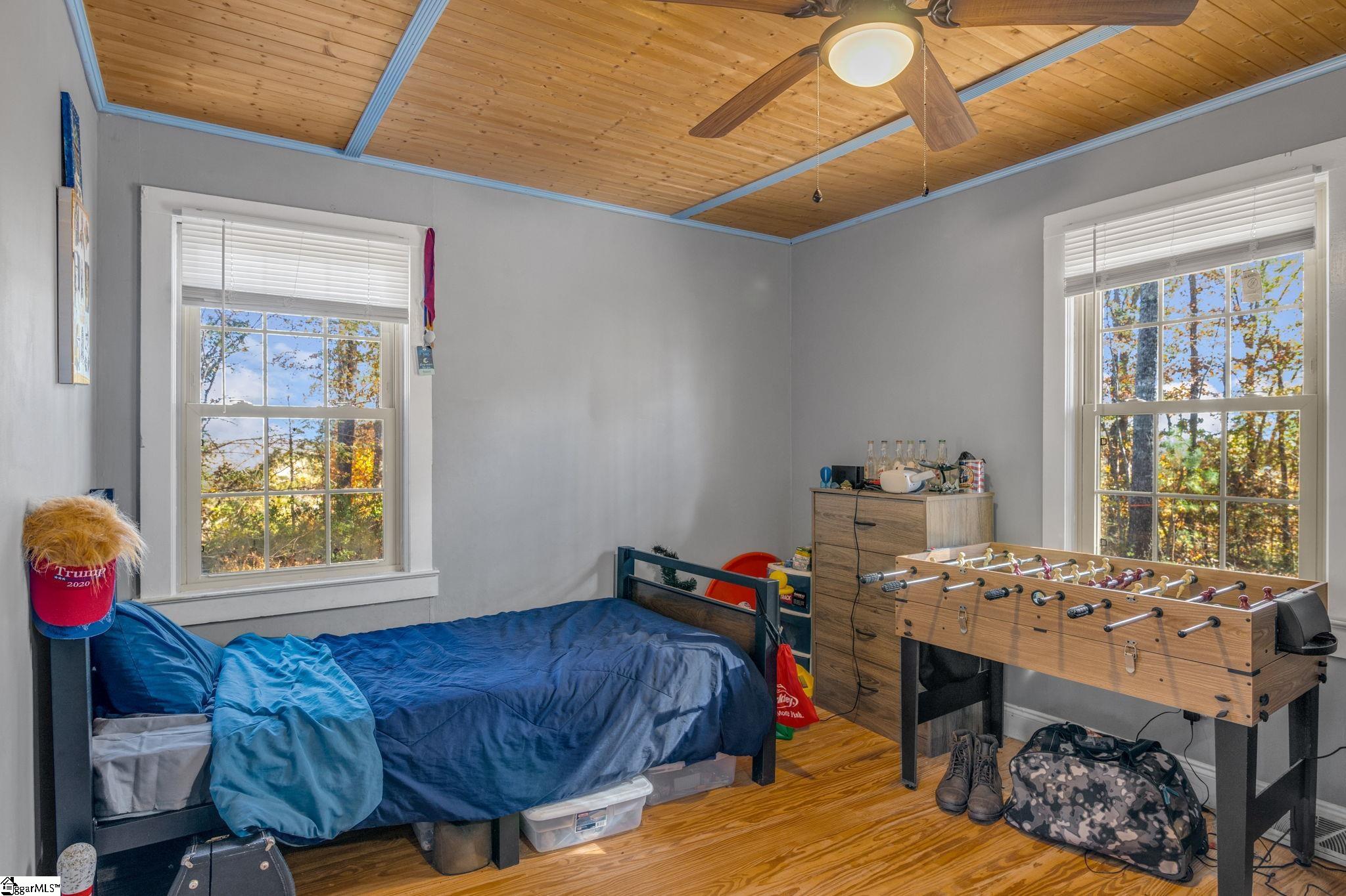 927 Shady Grove Road Pickens, SC 29671 - Photo 20 of 36 Gallery Image 20