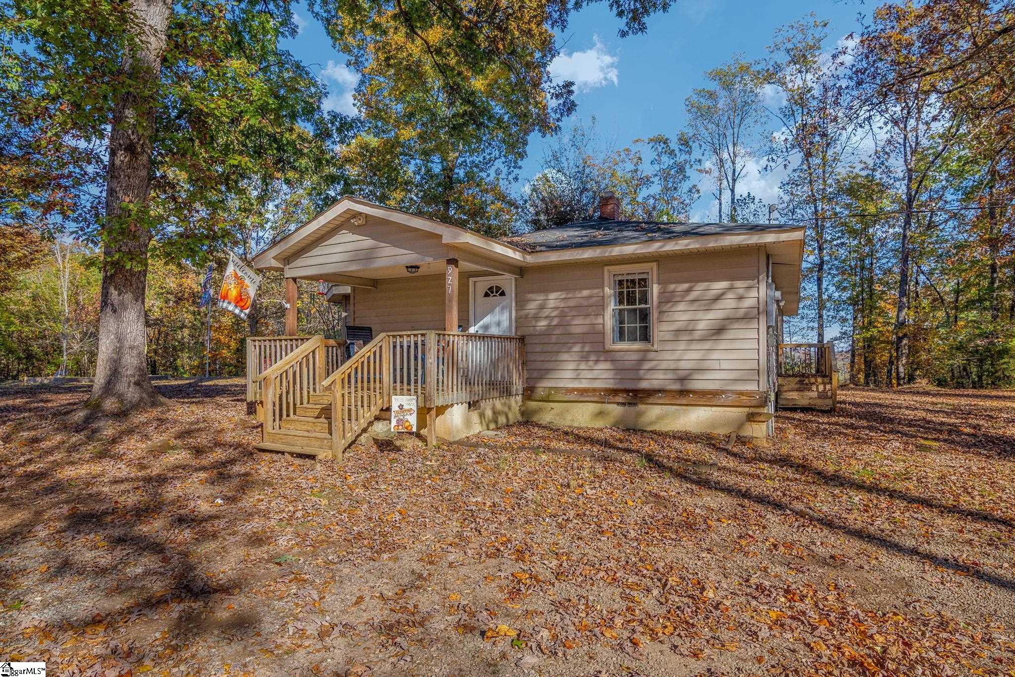 927 Shady Grove Road Pickens, SC 29671 - Photo 2 of 36 Gallery Image 2