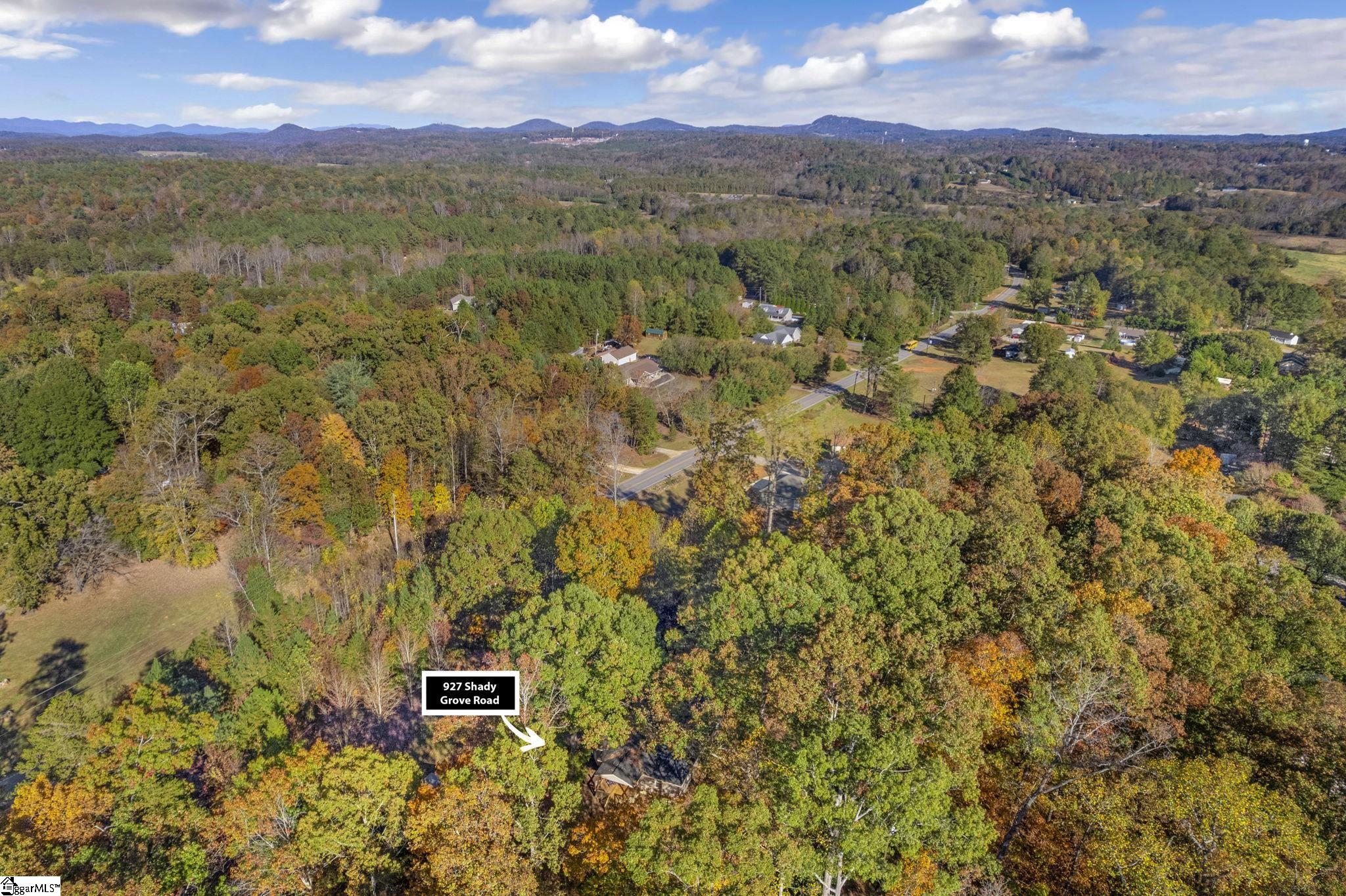 927 Shady Grove Road Pickens, SC 29671 - Photo 34 of 36 Gallery Image 34