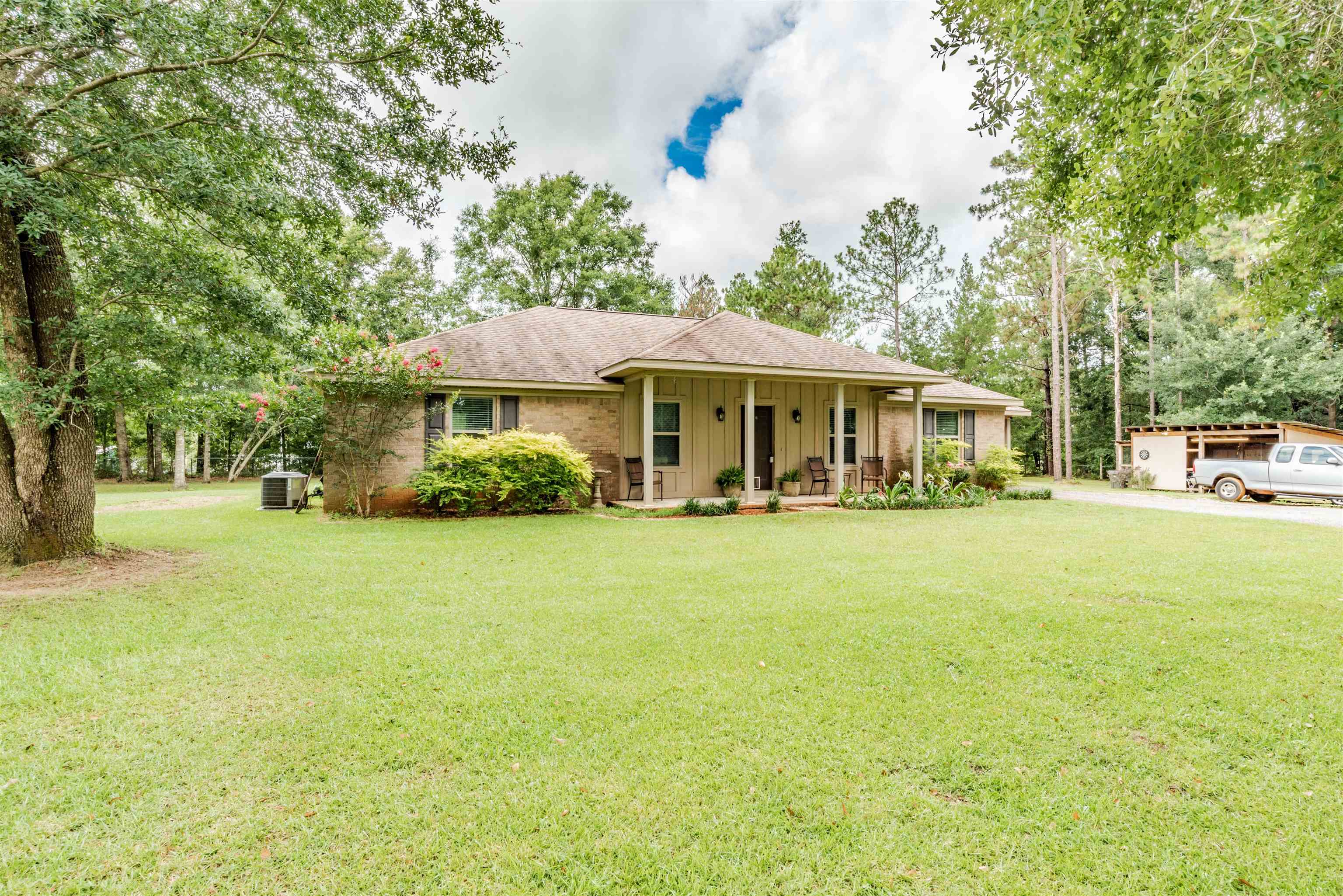 23171 Hazelwood Road Robertsdale, AL 36567 - Photo 2 of 36