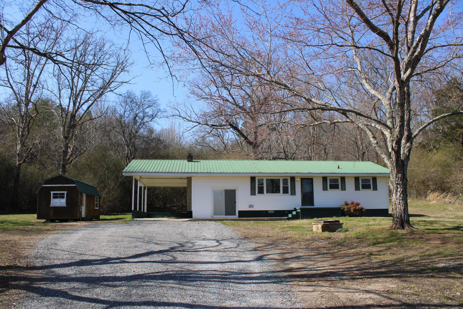 549 Kelly Cross Road Dunlap, TN 37327 - Photo 2 of 16 2A612D61-9AA5-462F-B0FB-C10DA8414E68