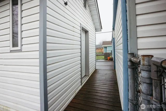 $535,000 | 2209 42nd Avenue, Longview, WA 98632