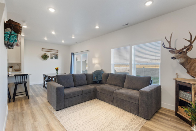 1641 North 840 West Salem, UT 84653 - Photo 6 of 38