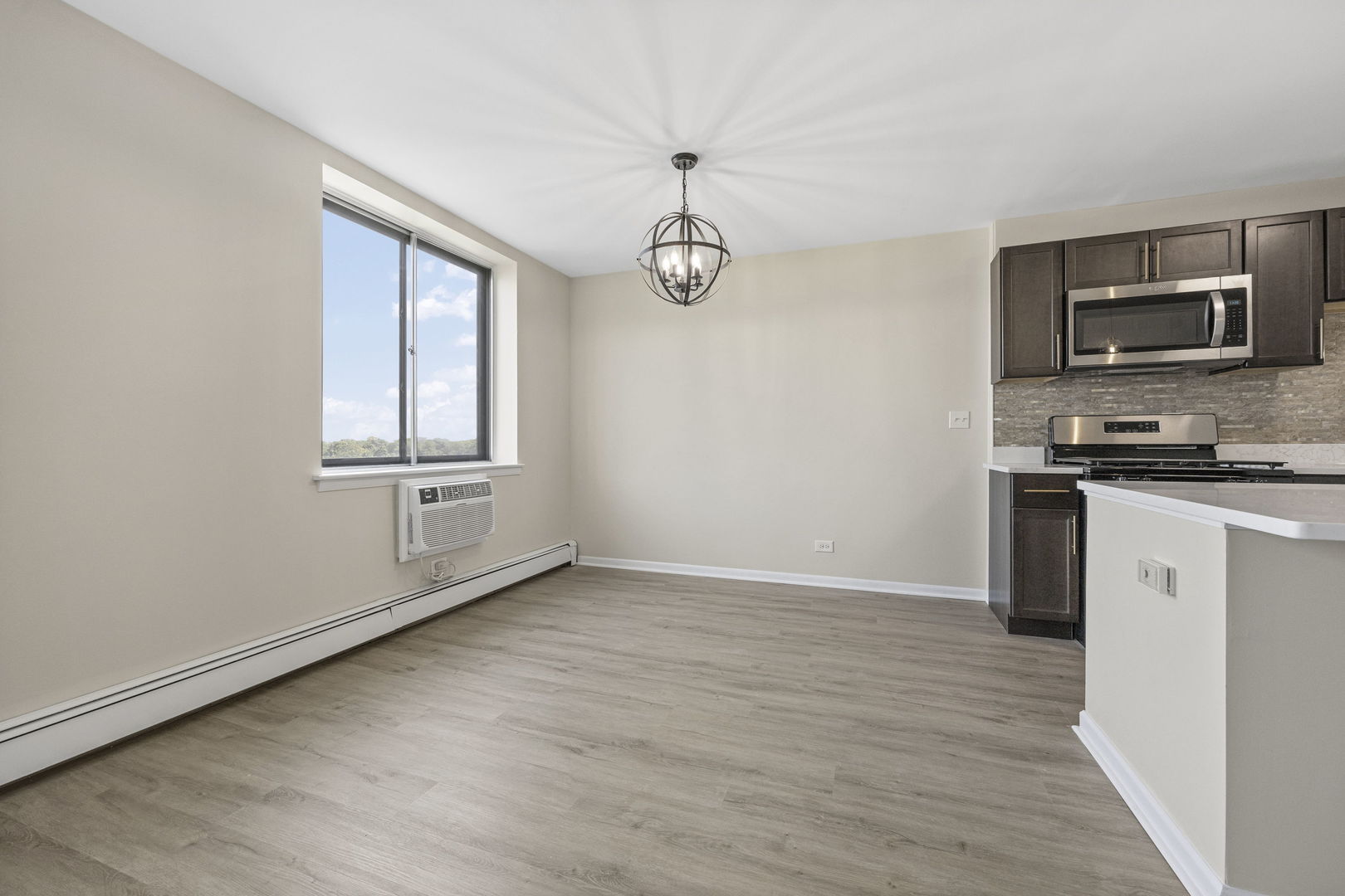 9740 South Pulaski Road, Unit 603 Oak Lawn, IL 60453 - Photo 8 of 19 Gallery Image 8