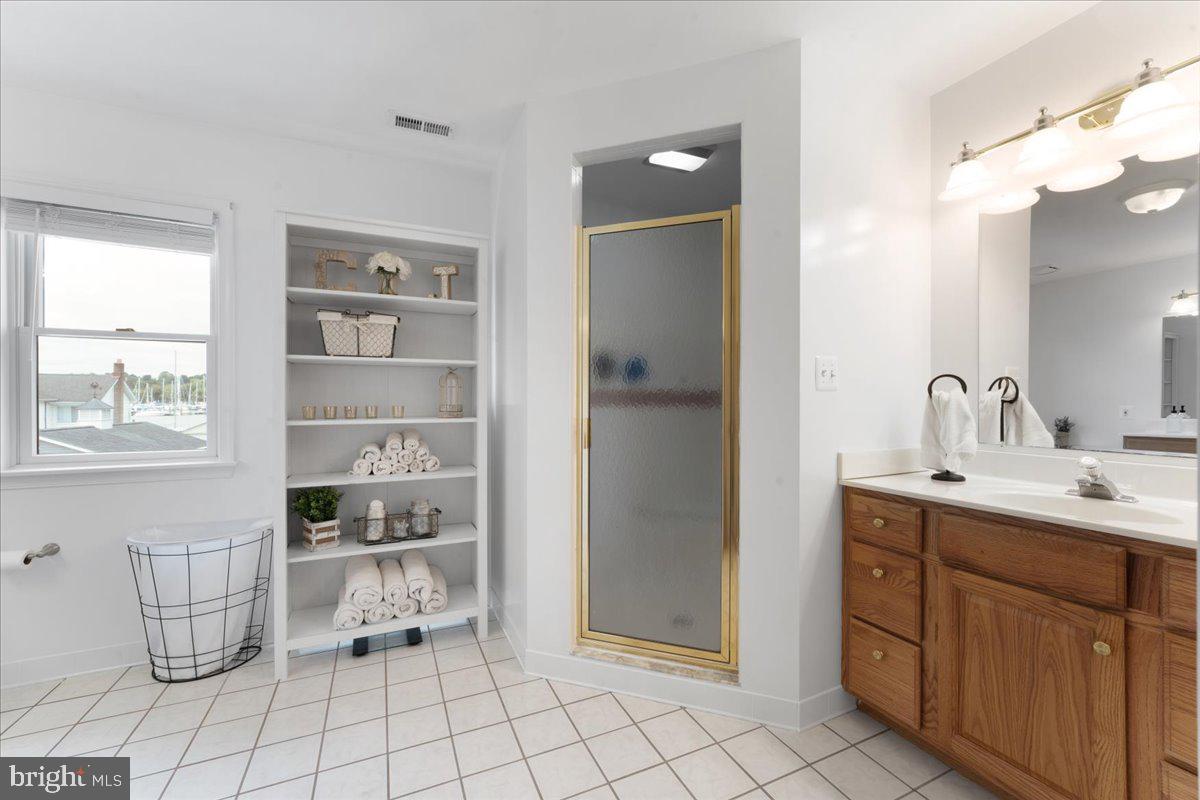 6148 Drum Point Road Deale, MD 20751 - Photo 32 of 48 Ensuite Bathroom