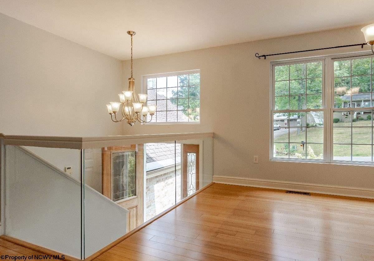 118 Tibbs Road Morgantown, WV 26508 - Photo 5 of 27 Gallery Image 5