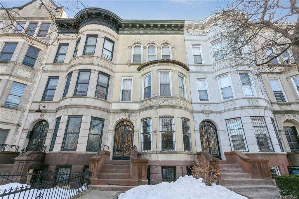 676 Eastern Parkway Brooklyn, NY 11213 - Photo 1 of 1