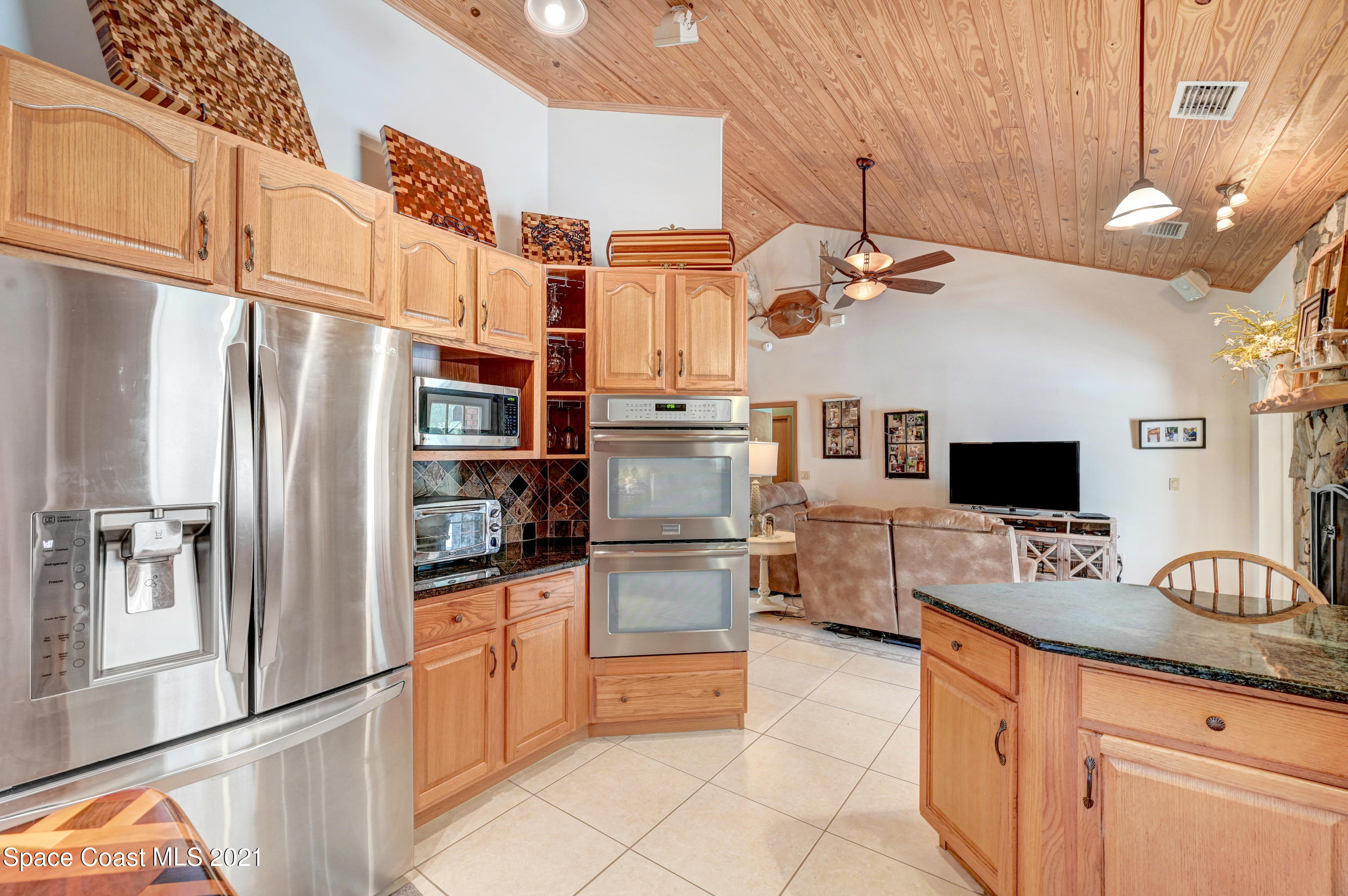 4475 Country Road Melbourne, FL 32934 - Photo 19 of 56 DSC_1892