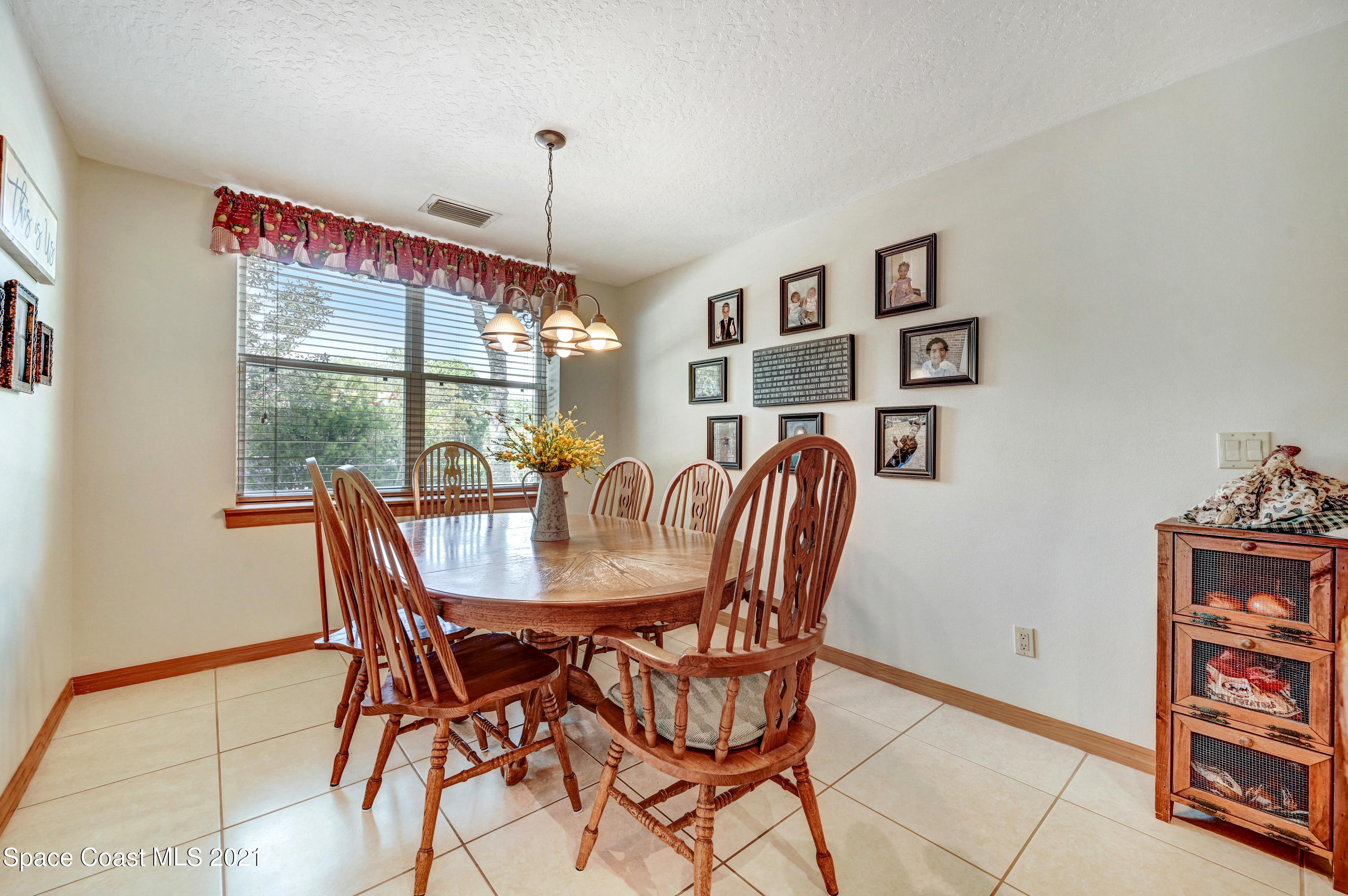 4475 Country Road Melbourne, FL 32934 - Photo 20 of 56 DSC_1895