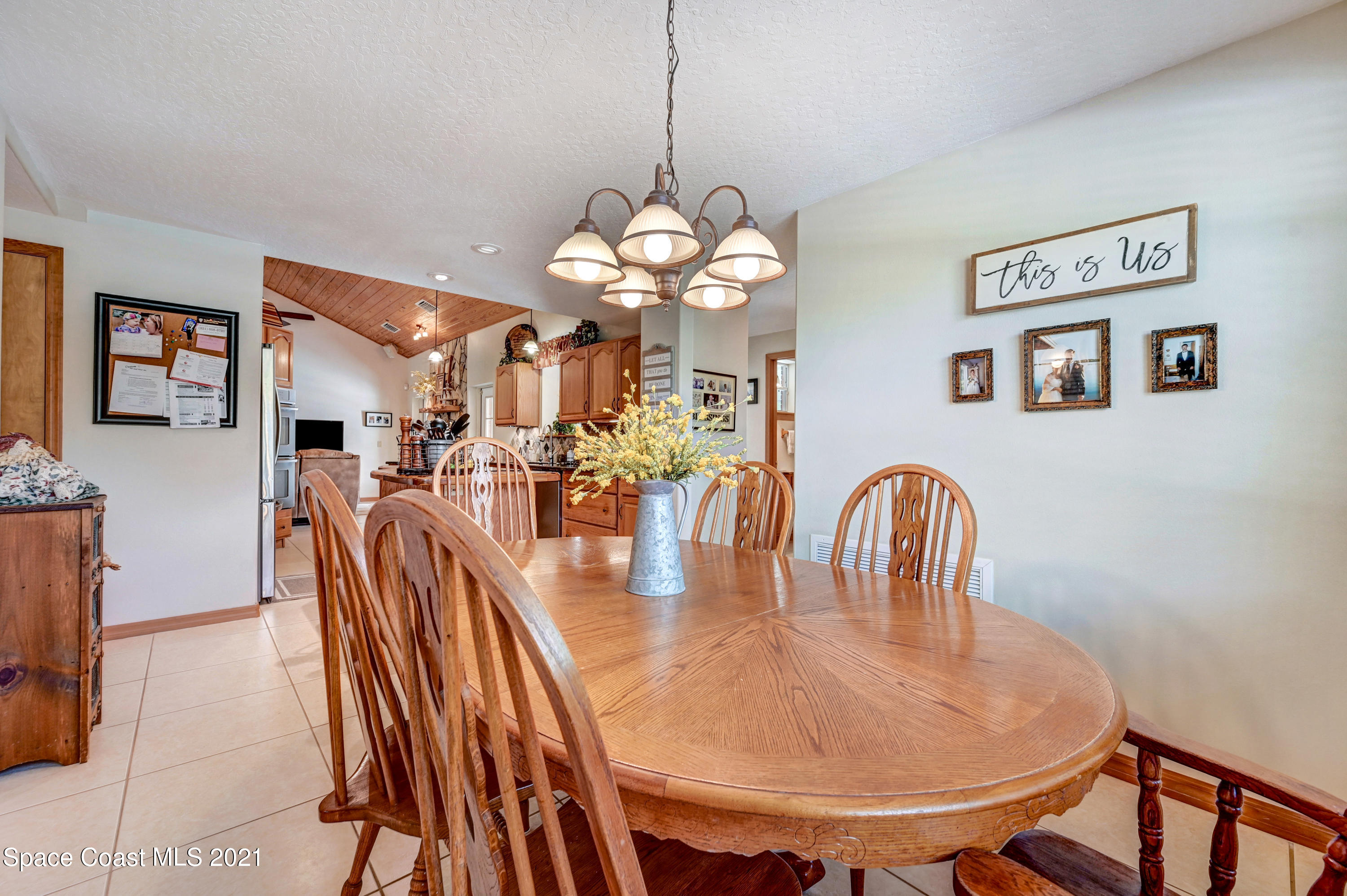 4475 Country Road Melbourne, FL 32934 - Photo 21 of 56 DSC_1898