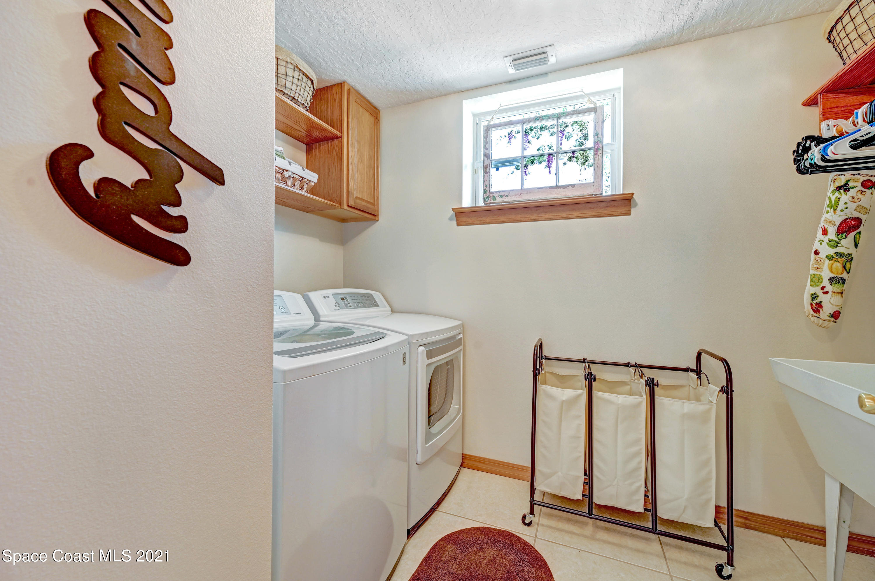 4475 Country Road Melbourne, FL 32934 - Photo 28 of 56 DSC_1919