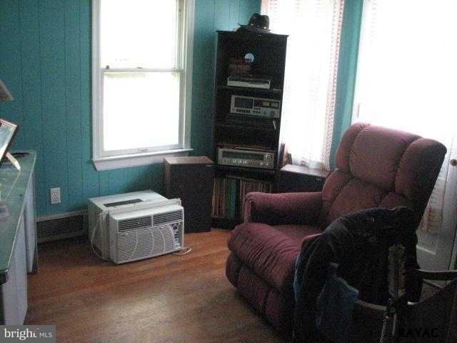 140 Old US Rte 15 York Springs, PA 17372 - Photo 16 of 20 Gallery Image 16