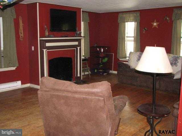 140 Old US Rte 15 York Springs, PA 17372 - Photo 9 of 20 Gallery Image 9