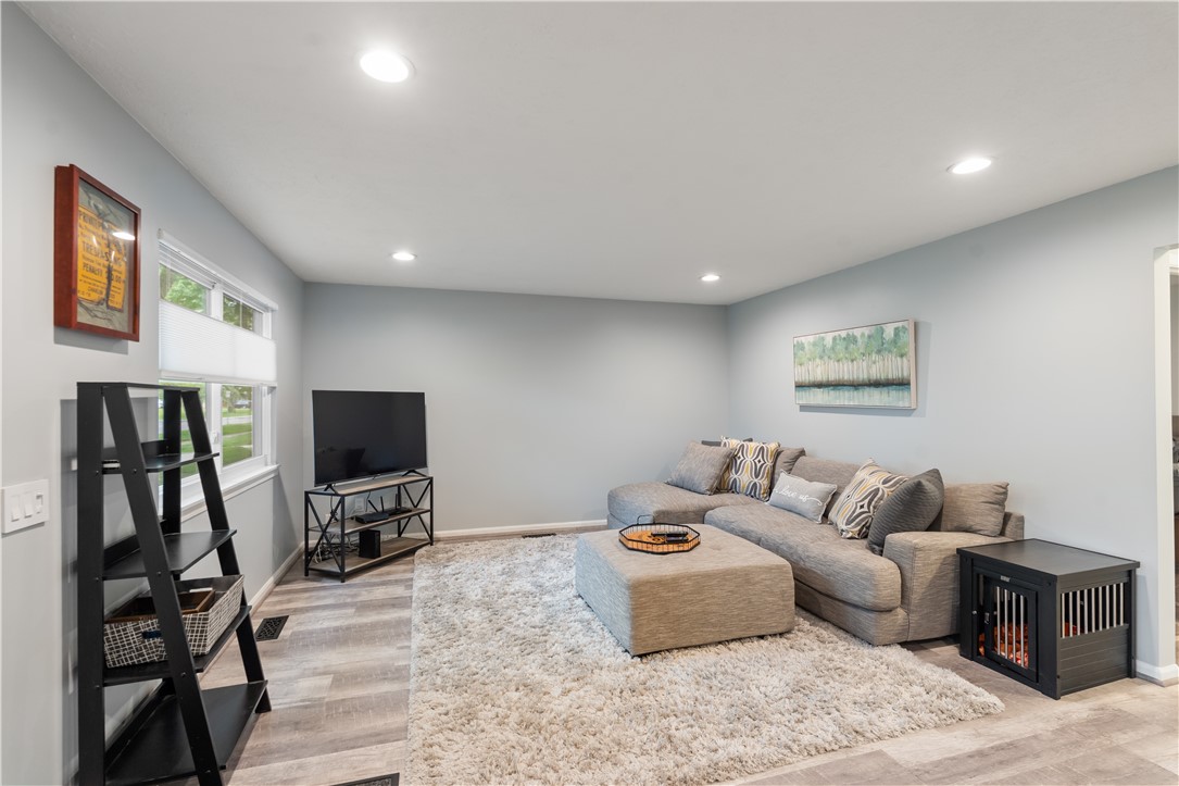 71 Lincoln Mills Road East Rochester, NY 14445 - Photo 5 of 34