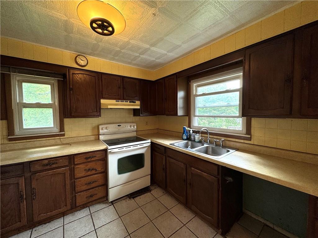 230 Buckeye Road Mount Pleasant, PA 15666 - Photo 9 of 15 Gallery Image 9