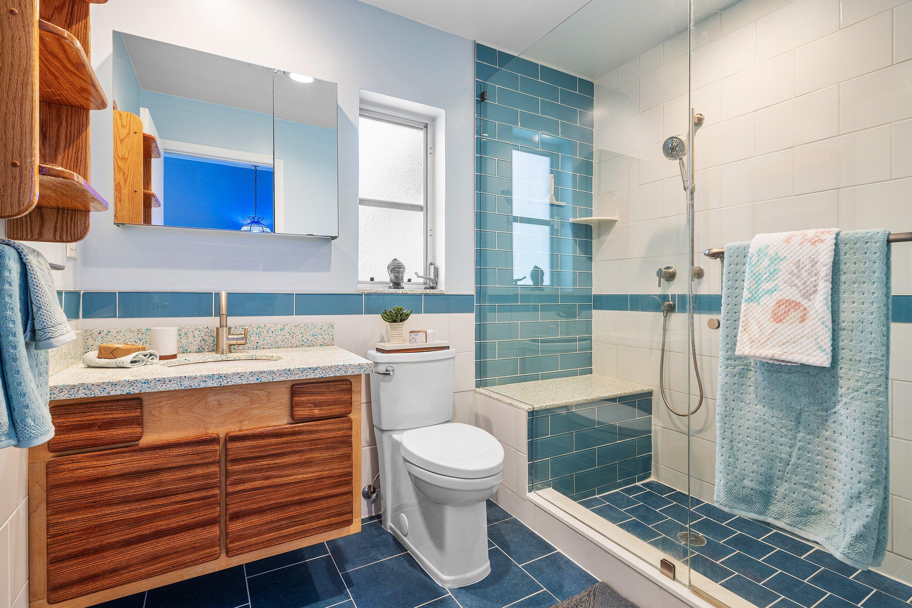 200 Northwest 11th Avenue Boca Raton, FL 33486 - Photo 17 of 32 Primary Bath