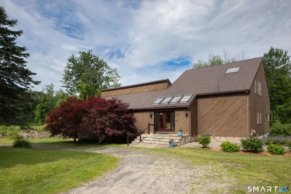 $850,000 | 394 Winchester Road, Norfolk, CT 06058
