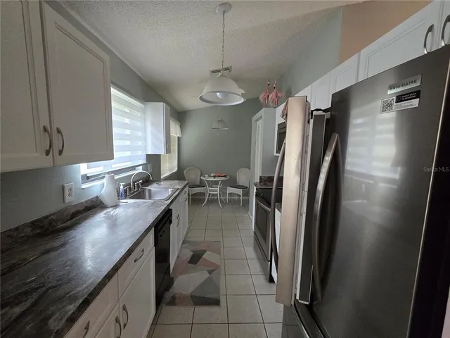 $1,450 | 8055 Picketts Court, Unit 8055, Weeki Wachee, FL 34613