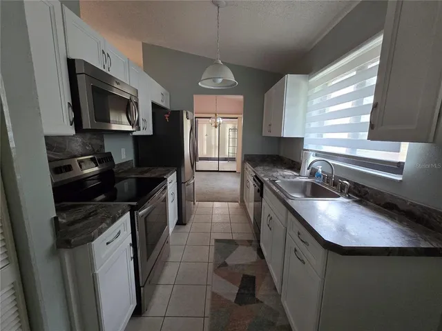 $1,450 | 8055 Picketts Court, Unit 8055, Weeki Wachee, FL 34613